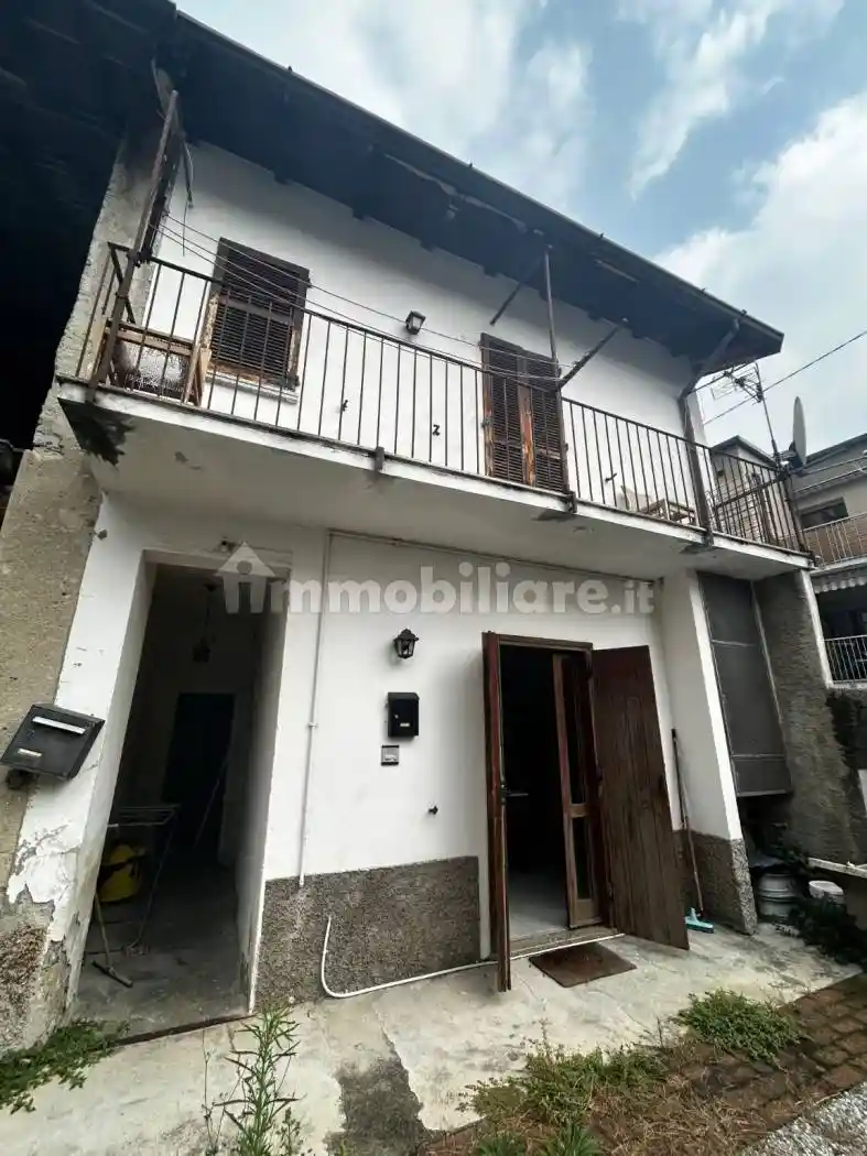 Casa indipendente in vendita a Valmadrera