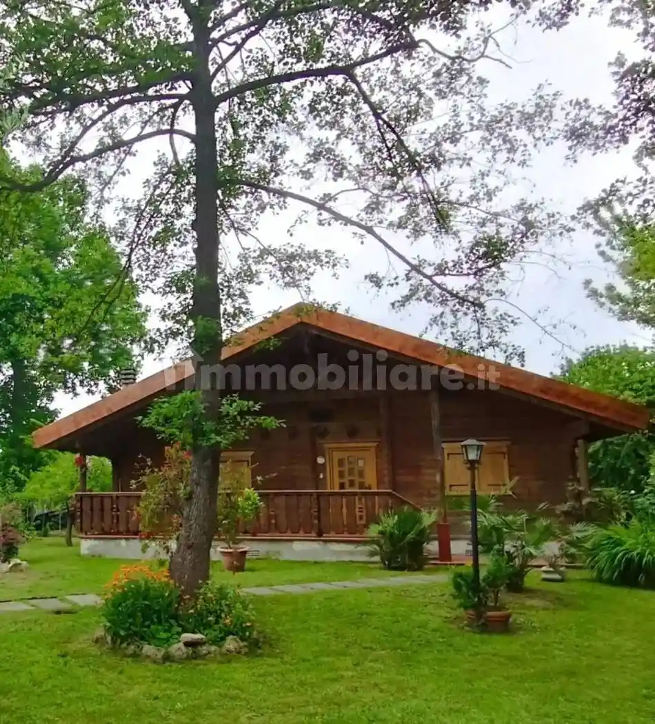 Villa in affitto a Pietrasanta