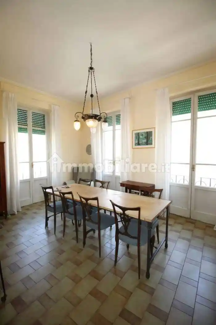 Appartamento in vendita a Viareggio