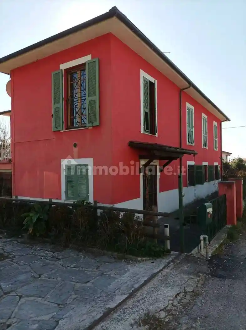 Villa in vendita a Camaiore