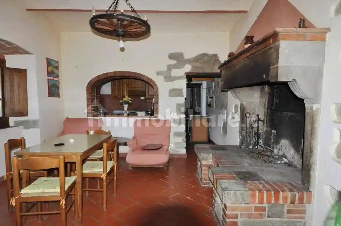 Terratetto unifamiliare frazione Gello Biscardo, Castiglion Fibocchi - foto 2