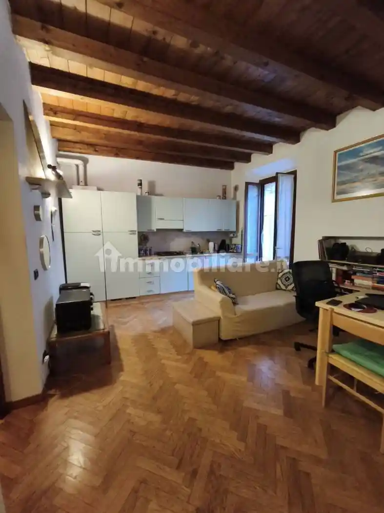 Appartamento in vendita a Pavia