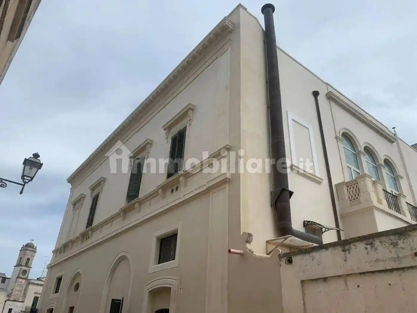 Palazzo - Edificio in vendita a Copertino