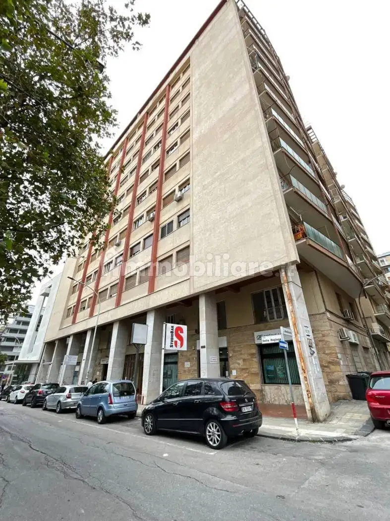 Appartamento viale Della regione, 54, Centro, Caltanissetta - foto 3