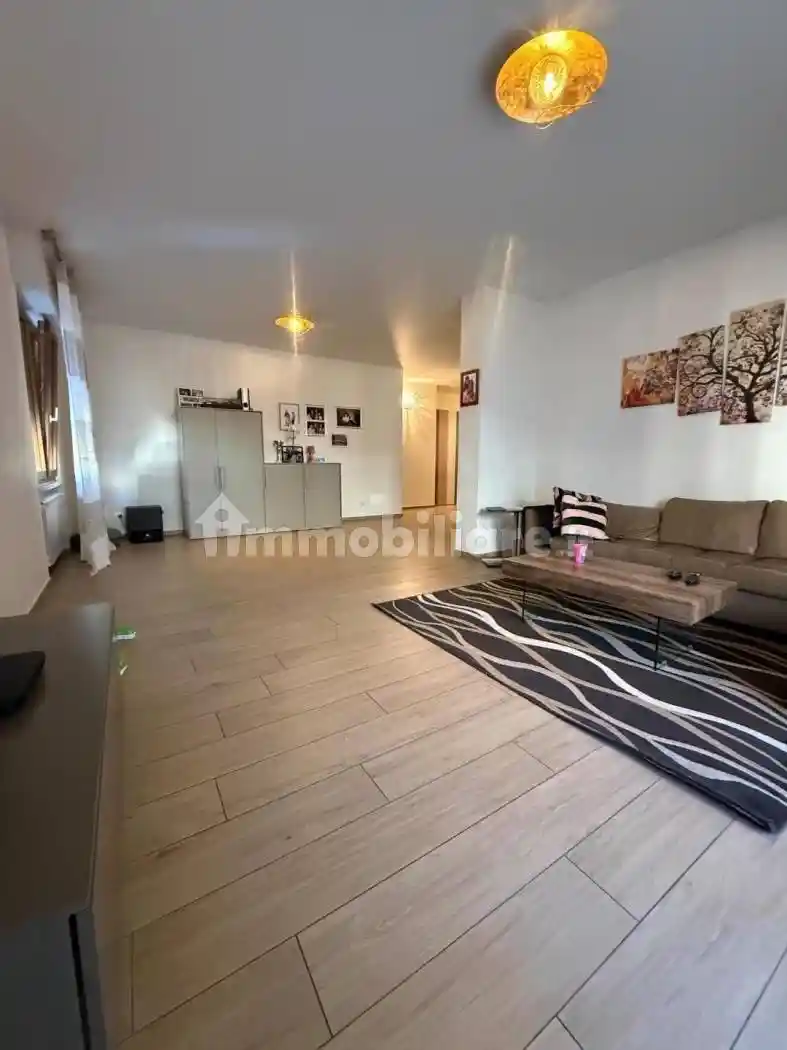 Appartamento in vendita a Massa