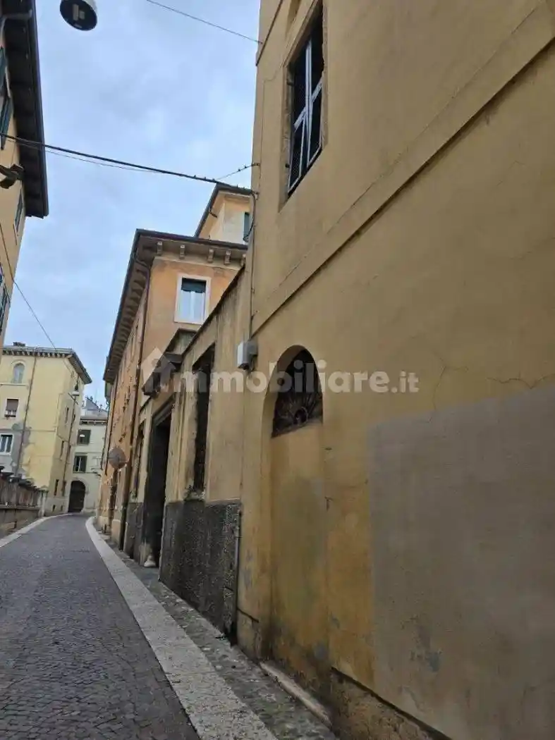 Appartamento in affitto a Verona