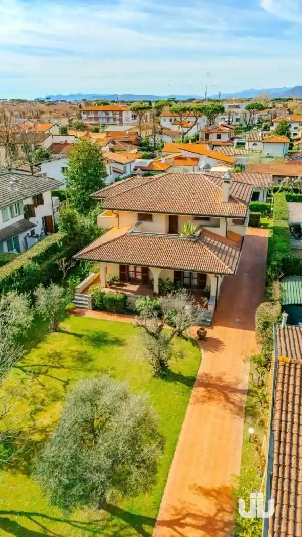 Villa in affitto a Forte dei Marmi