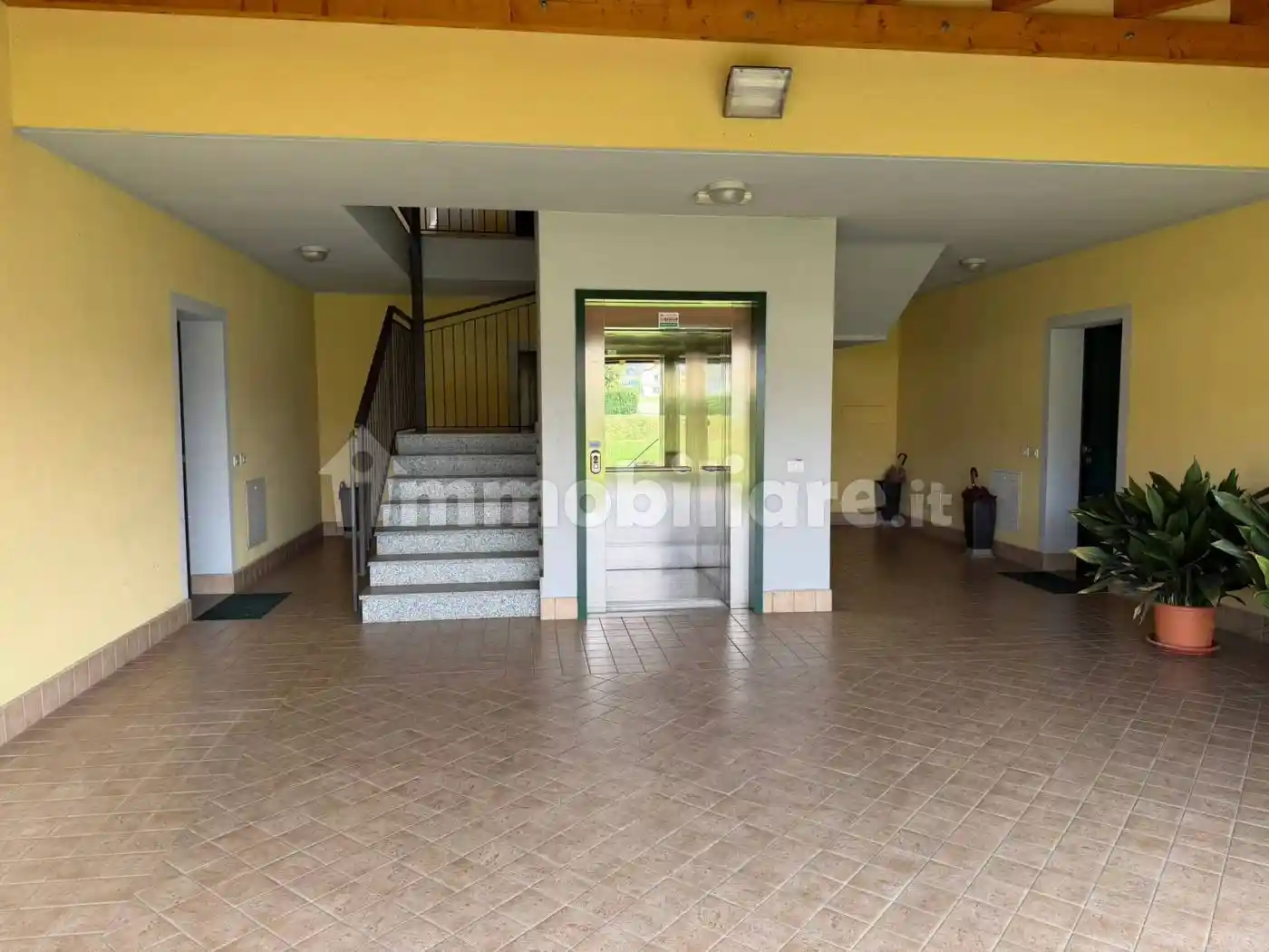 Quadrilocale via Monte Oleggiasco 18, Oleggio Castello - foto 3