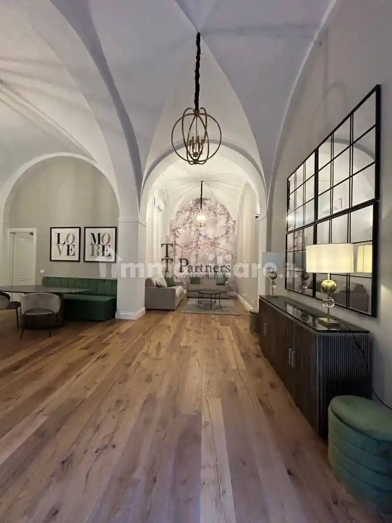 Appartamento in vendita a Firenze