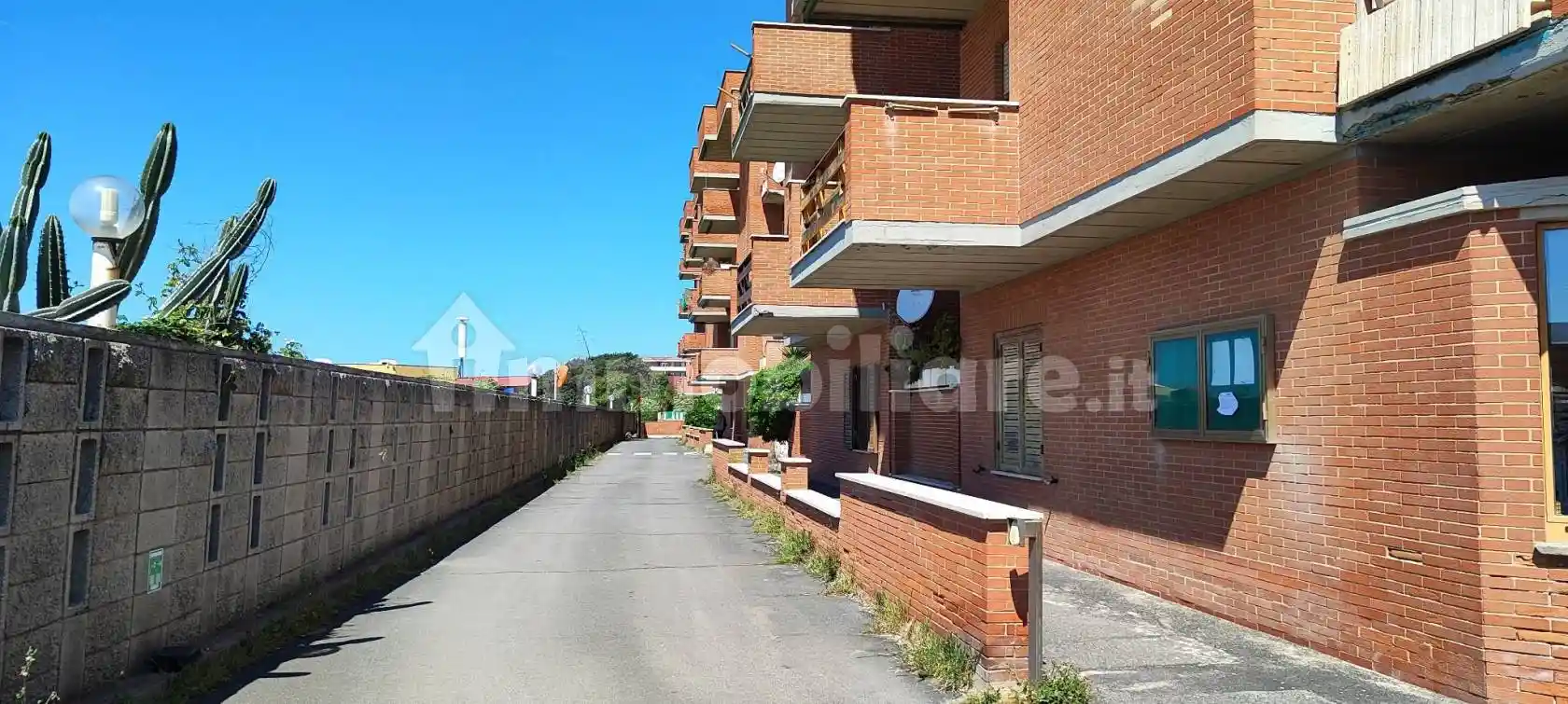 Bilocale via Ugolino Vivaldi, Castel Fusano, Roma - foto 3