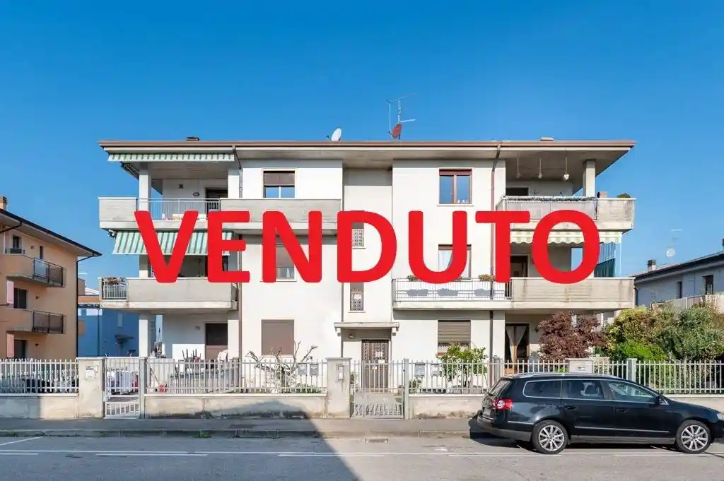 Appartamento in vendita a Villafranca di Verona