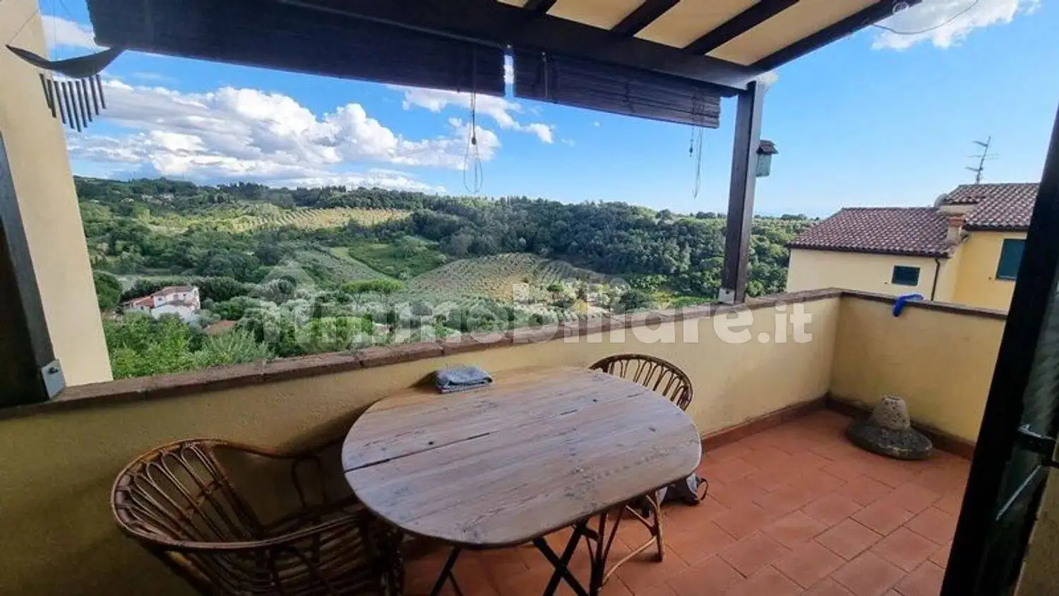 Appartamento in vendita a Montescudaio