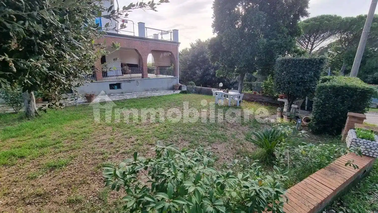 Appartamento in vendita a Montescudaio