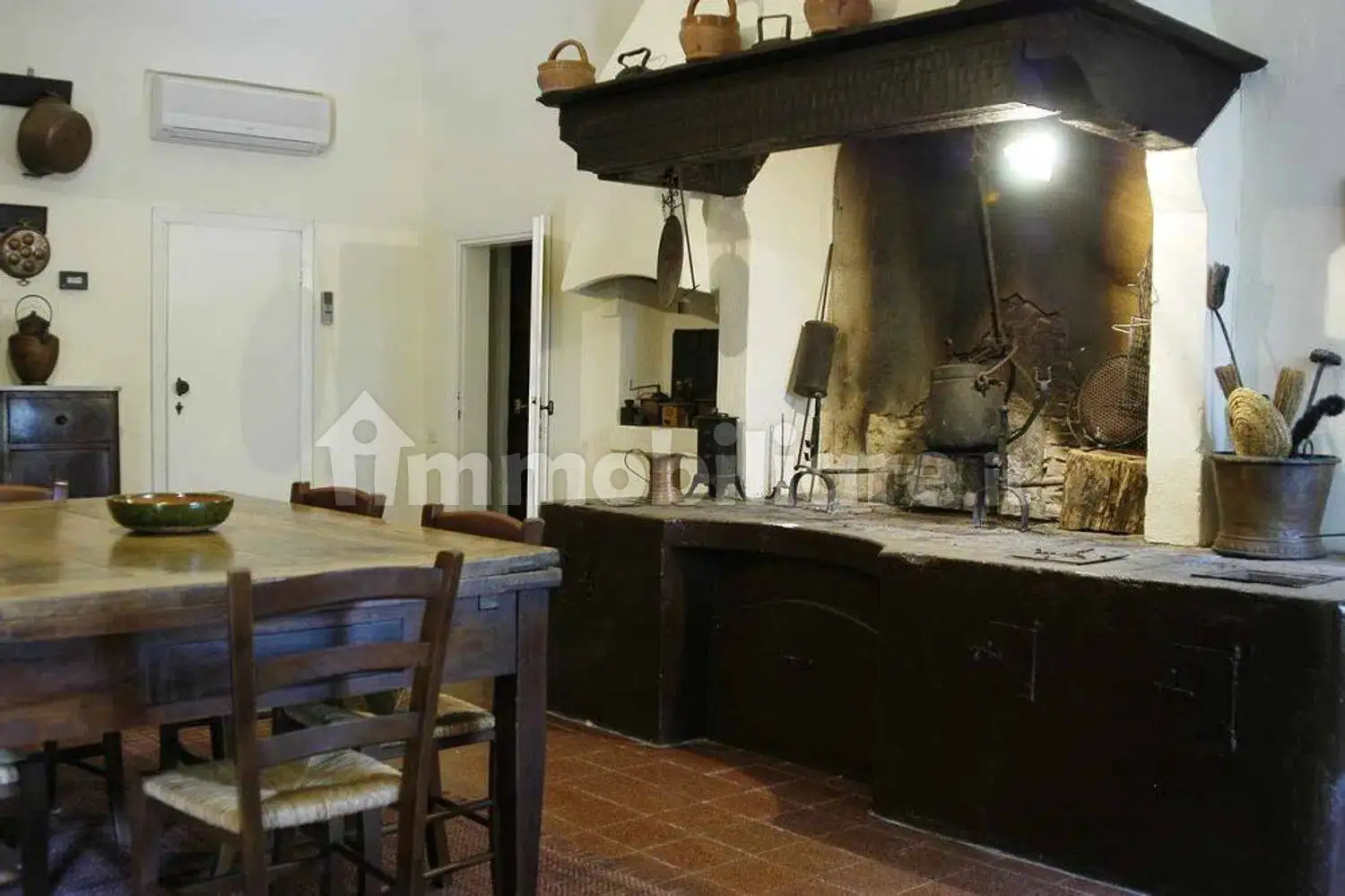 Villa in vendita a Casale Marittimo