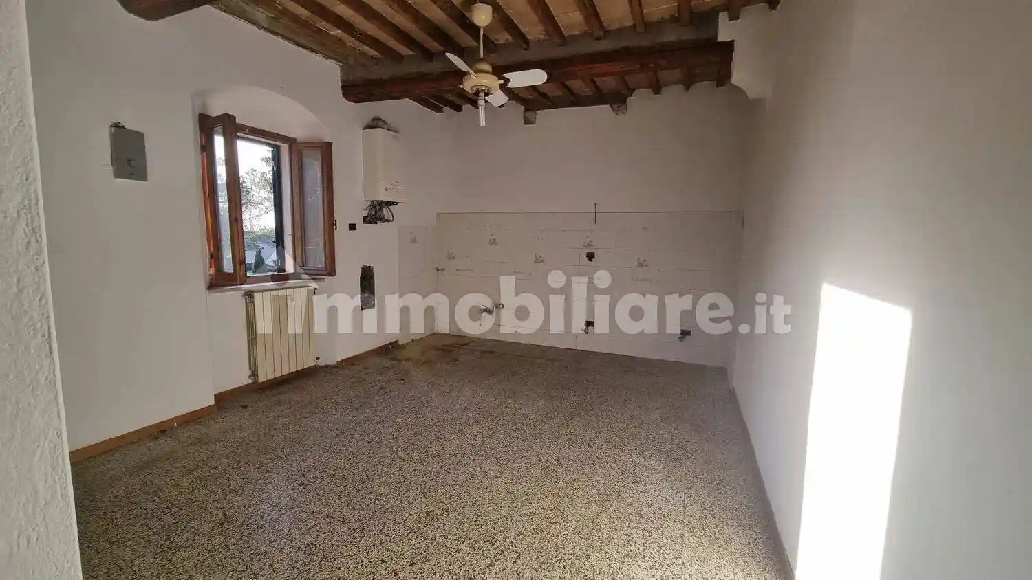 Appartamento in vendita a Guardistallo