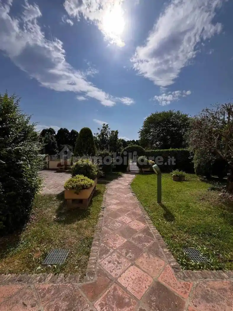 Appartamento in vendita a Modena