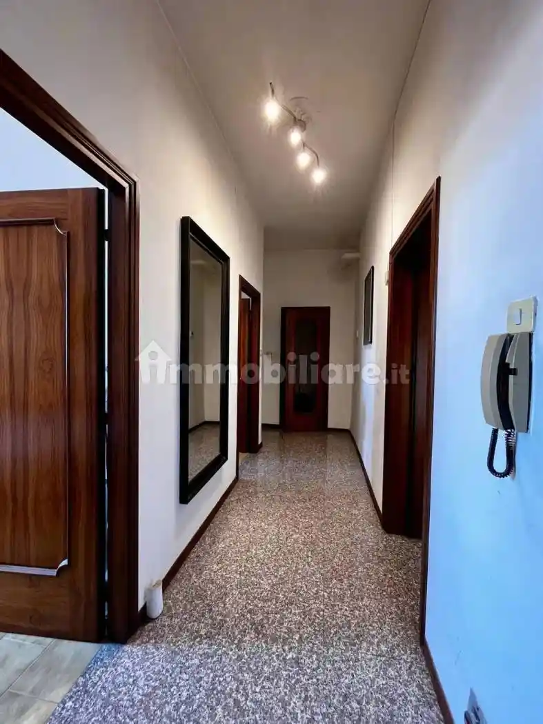 Appartamento in vendita a Modena