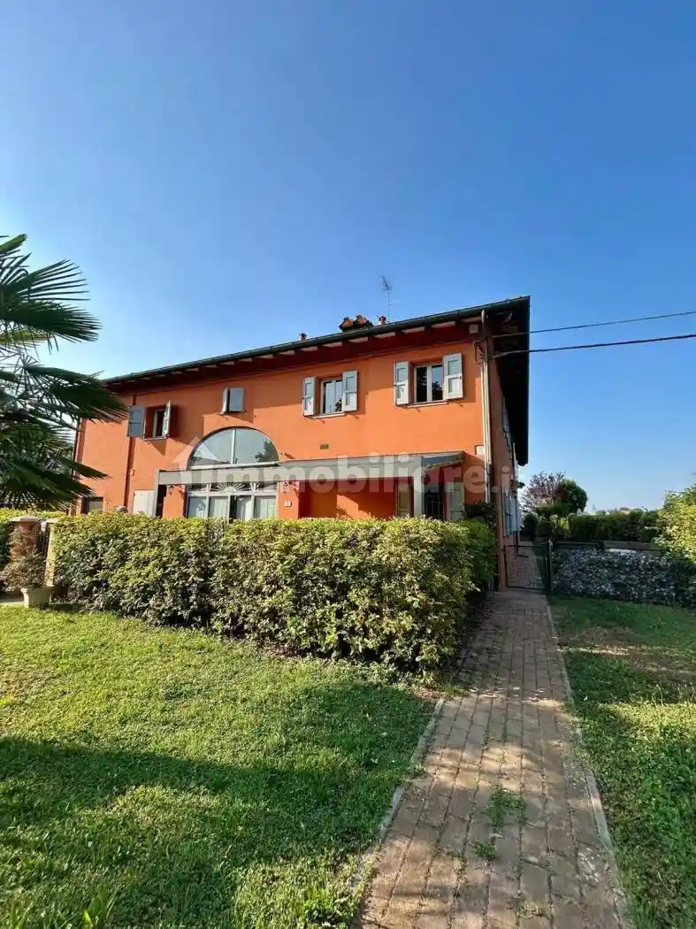 Appartamento in vendita a Modena