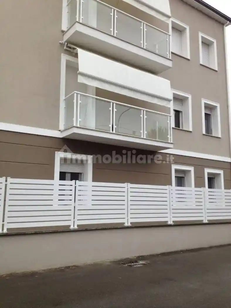 Appartamento in vendita a Modena