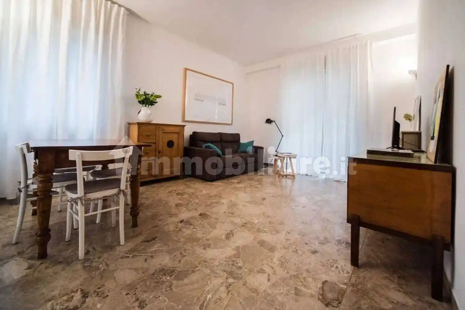 Appartamento in vendita a Modena