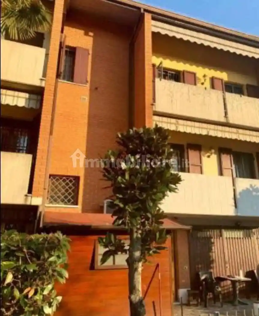 Appartamento in vendita a Modena