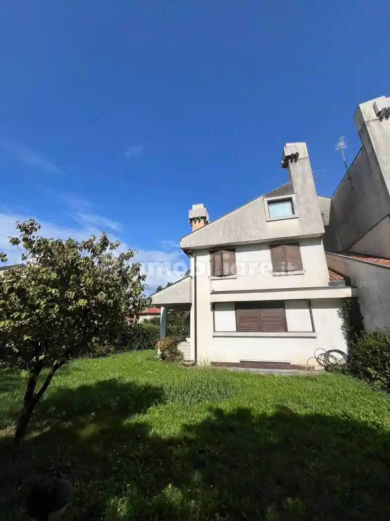 Villetta a schiera in vendita a Trieste