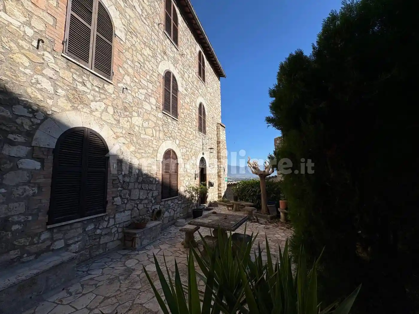 Casa indipendente in vendita a Narni