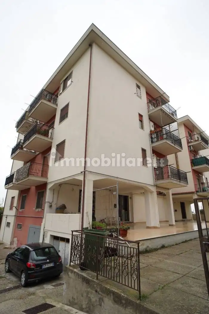 Appartamento in vendita a Capaccio Paestum