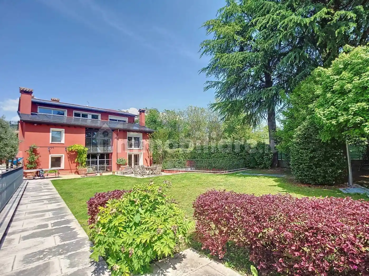 Villa in vendita a Romano d'Ezzelino