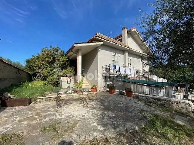 Villa in vendita a Roma