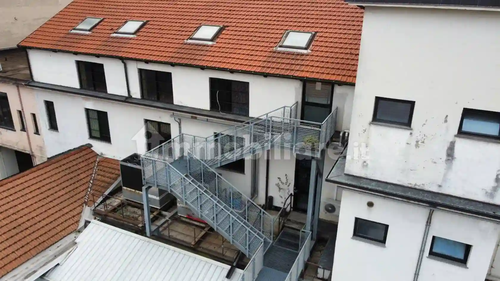 Palazzo - Edificio - foto 2