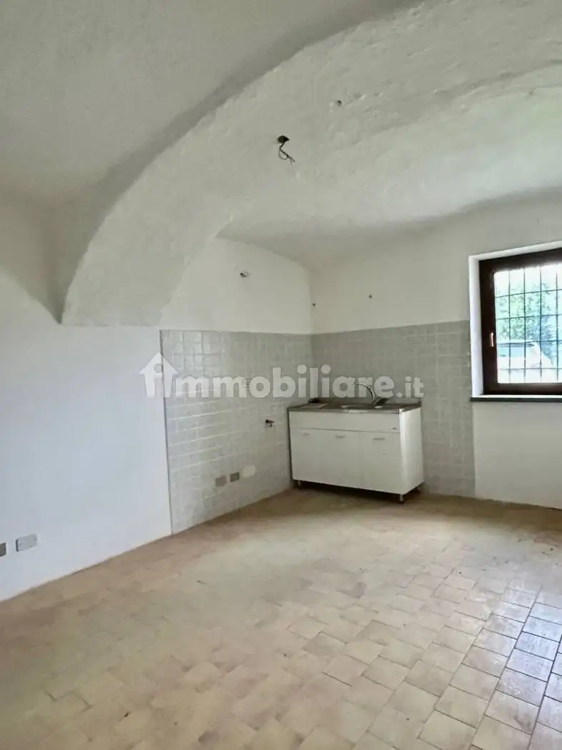 Rustico, da ristrutturare, 133 m², Boves - foto 3