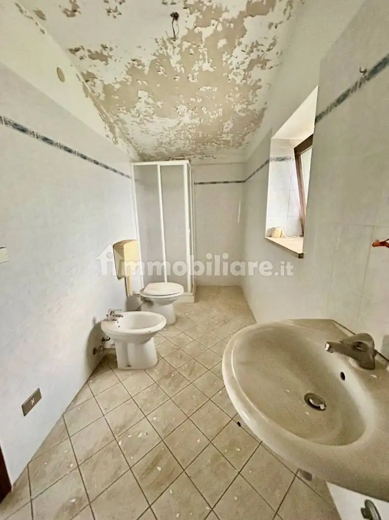 Rustico, da ristrutturare, 133 m², Boves - foto 5