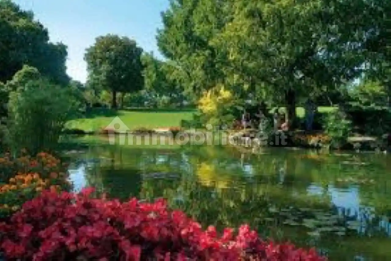 Villa in vendita a Castelnuovo Rangone