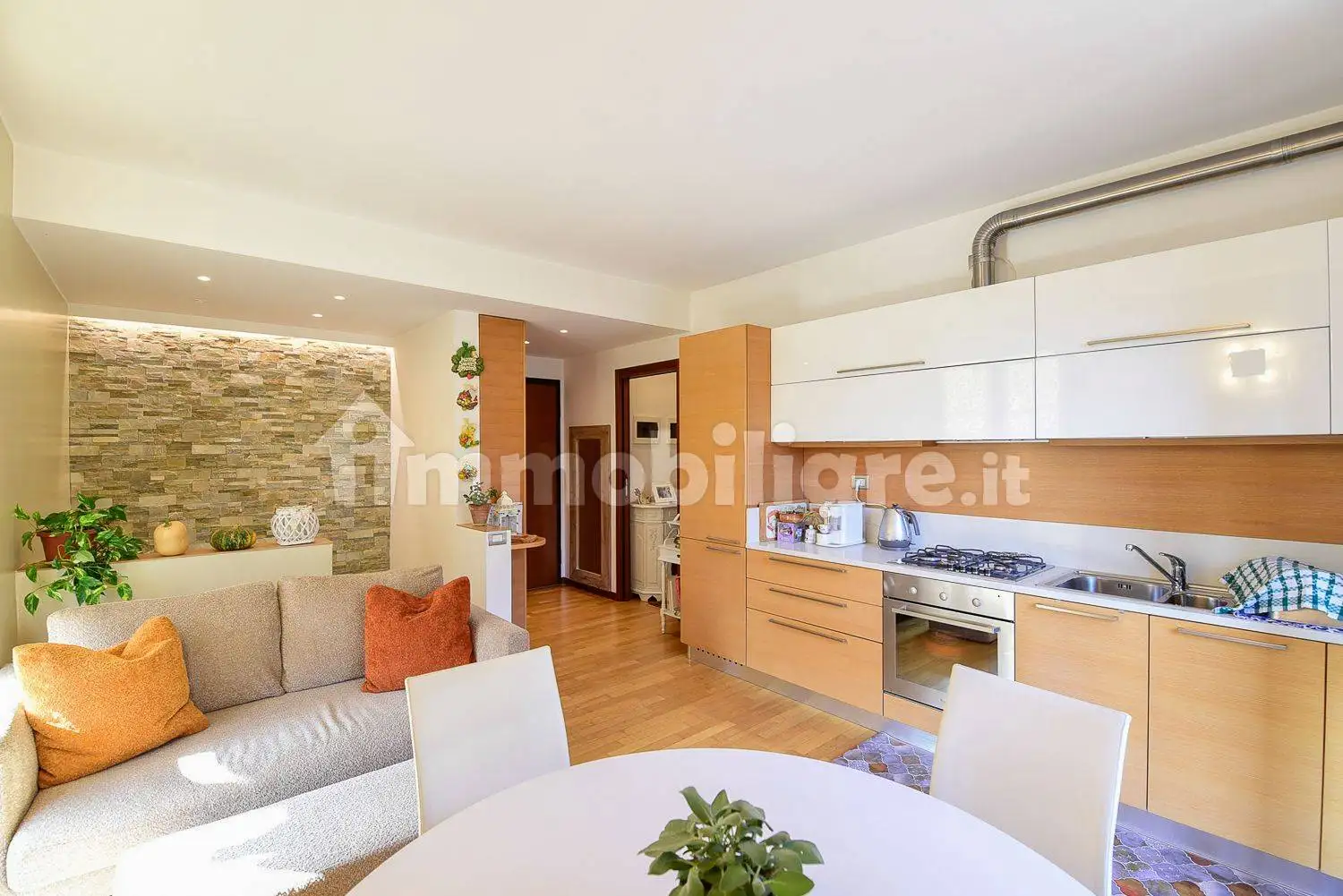 Appartamento in vendita a Asso