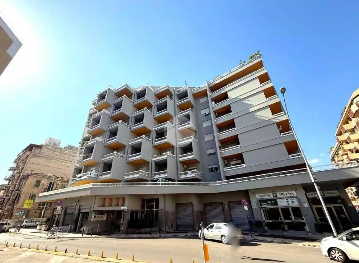 Appartamento in vendita a Palermo