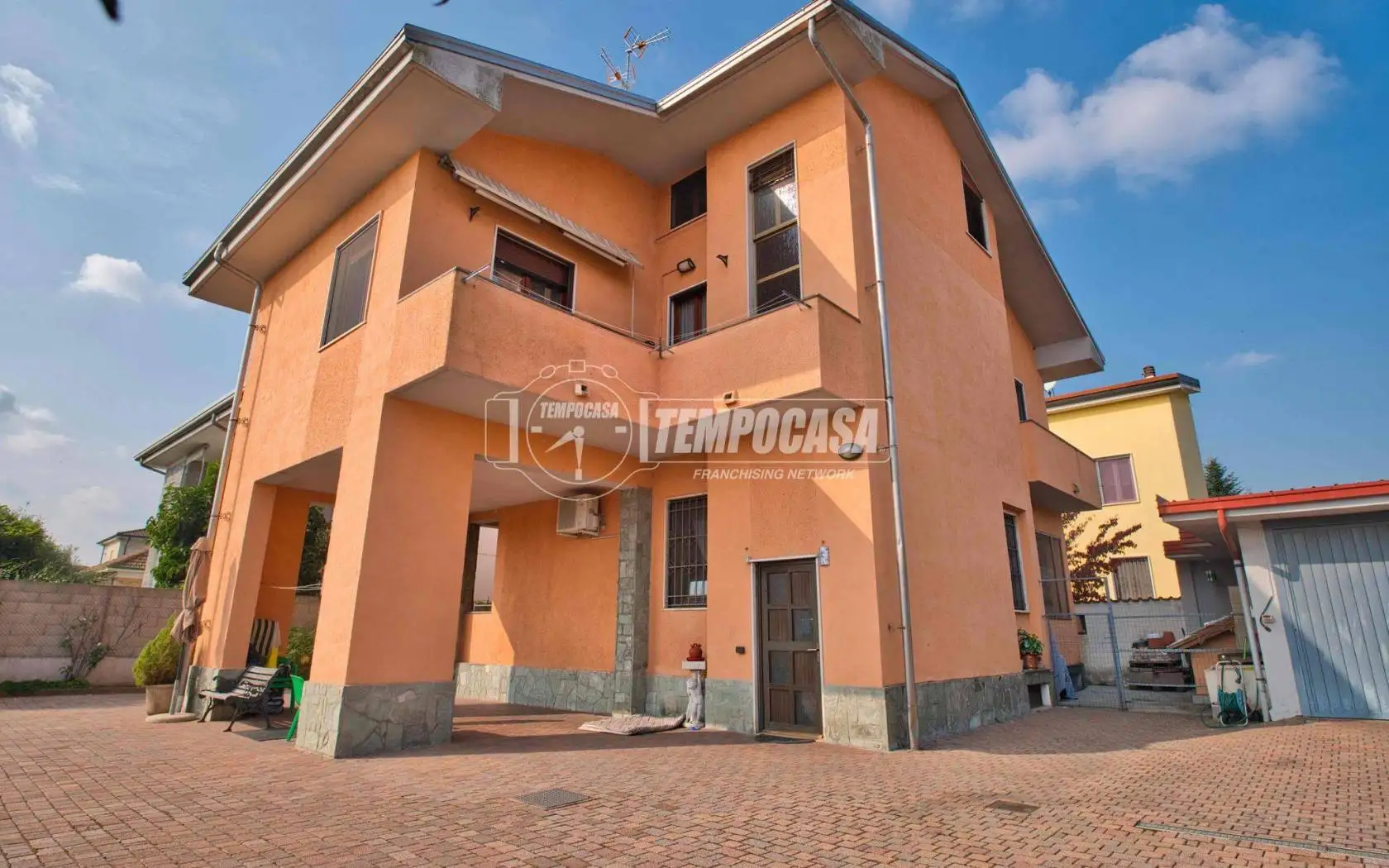 Villa in vendita a Novara