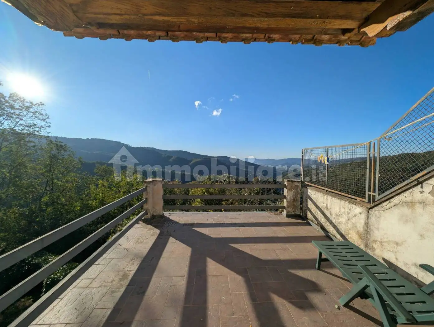 Casa indipendente in vendita a Pistoia