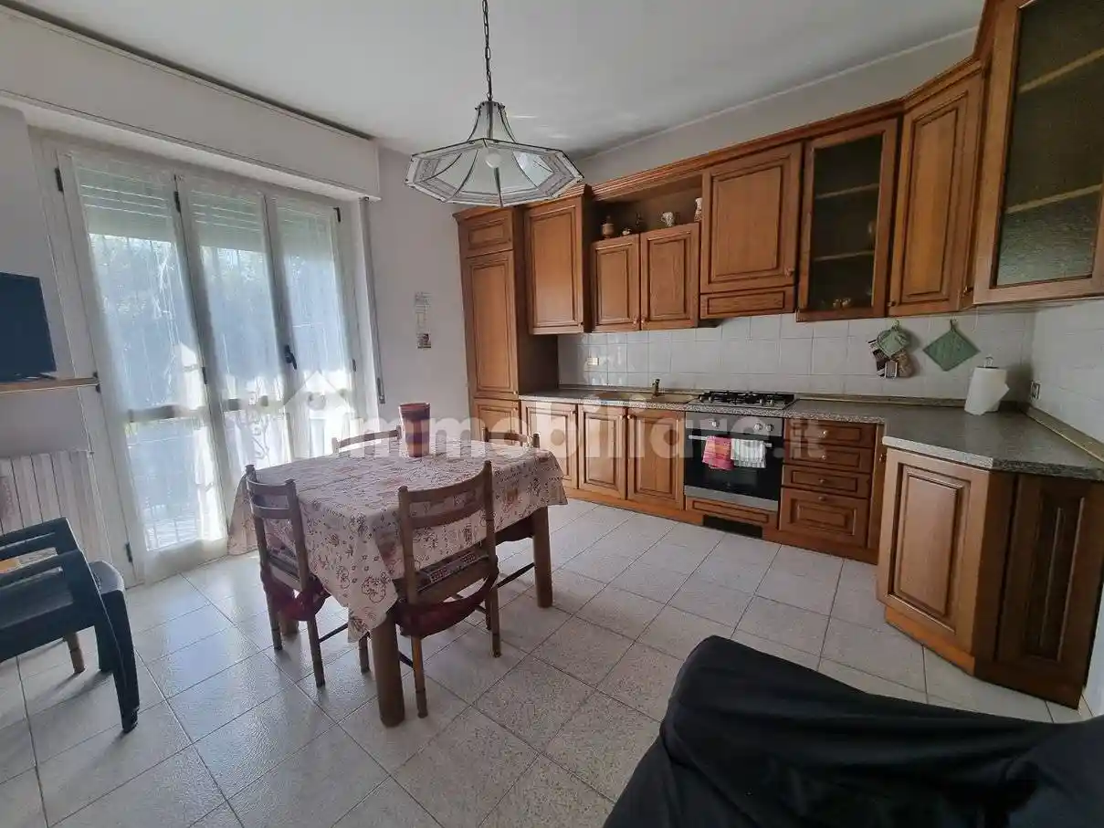 Appartamento in vendita a Limbiate