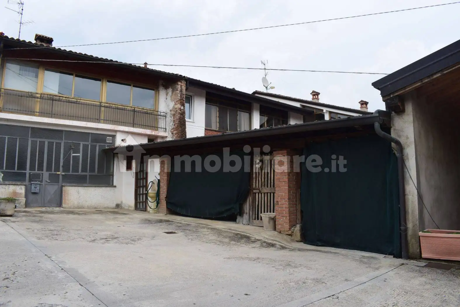 Rustico - Casale in vendita a Monticelli Brusati