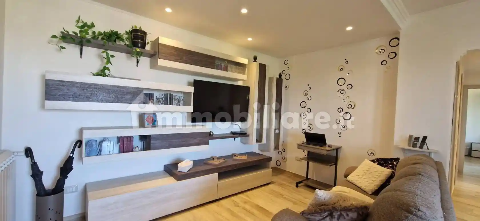 Trilocale via Francia 27, Inghilterra - Zona 167, Aprilia - foto 4