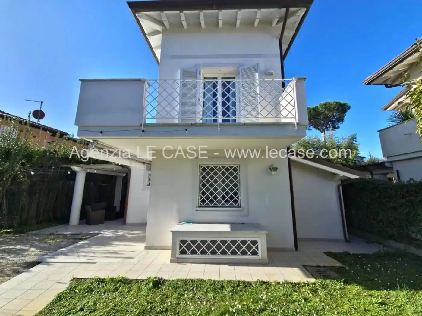 Villa in vendita a Forte dei Marmi