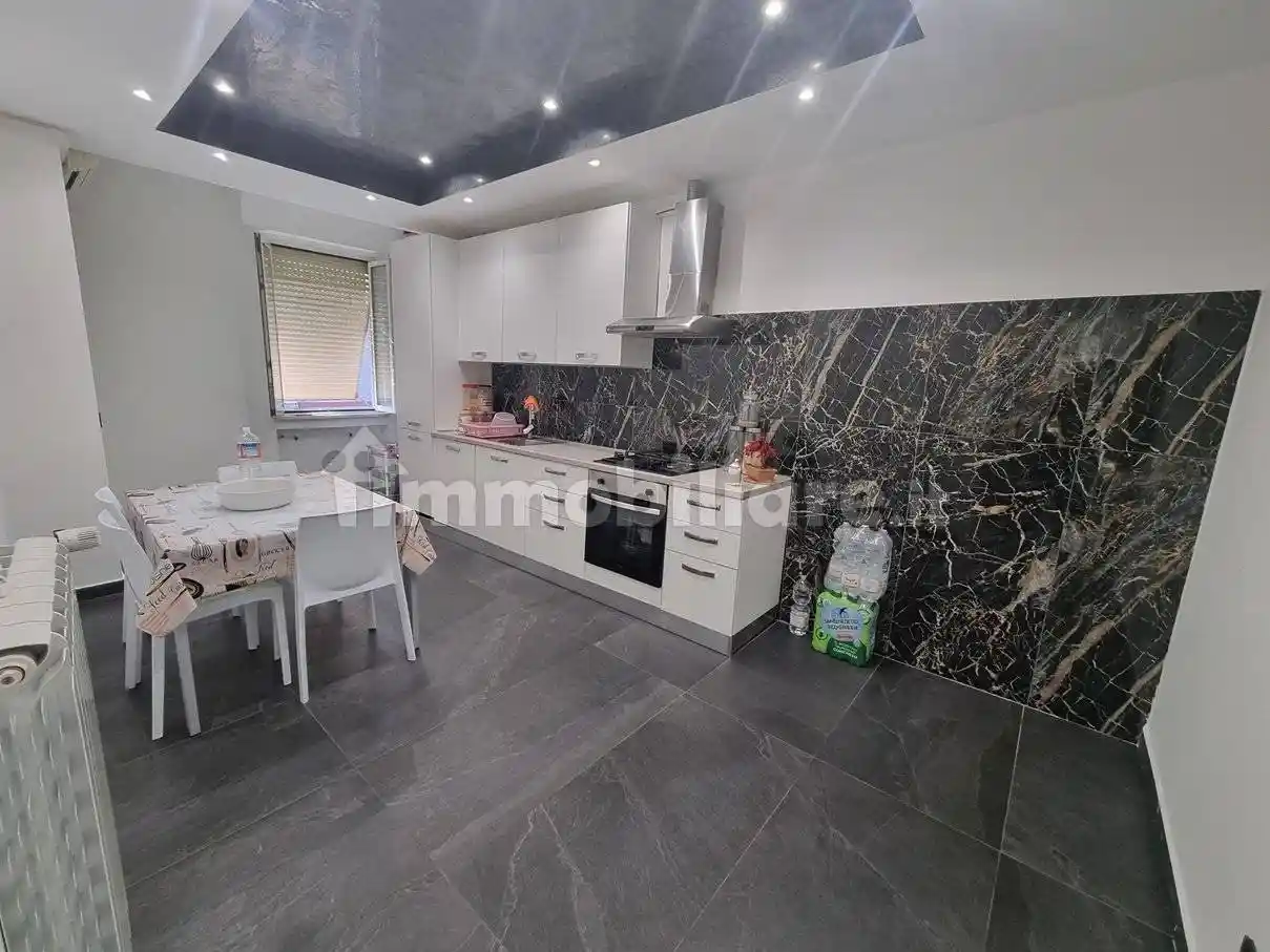 Appartamento in vendita a Limbiate