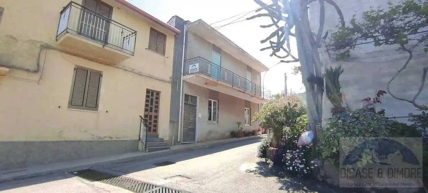 Villa in vendita a Sant'Agata di Militello