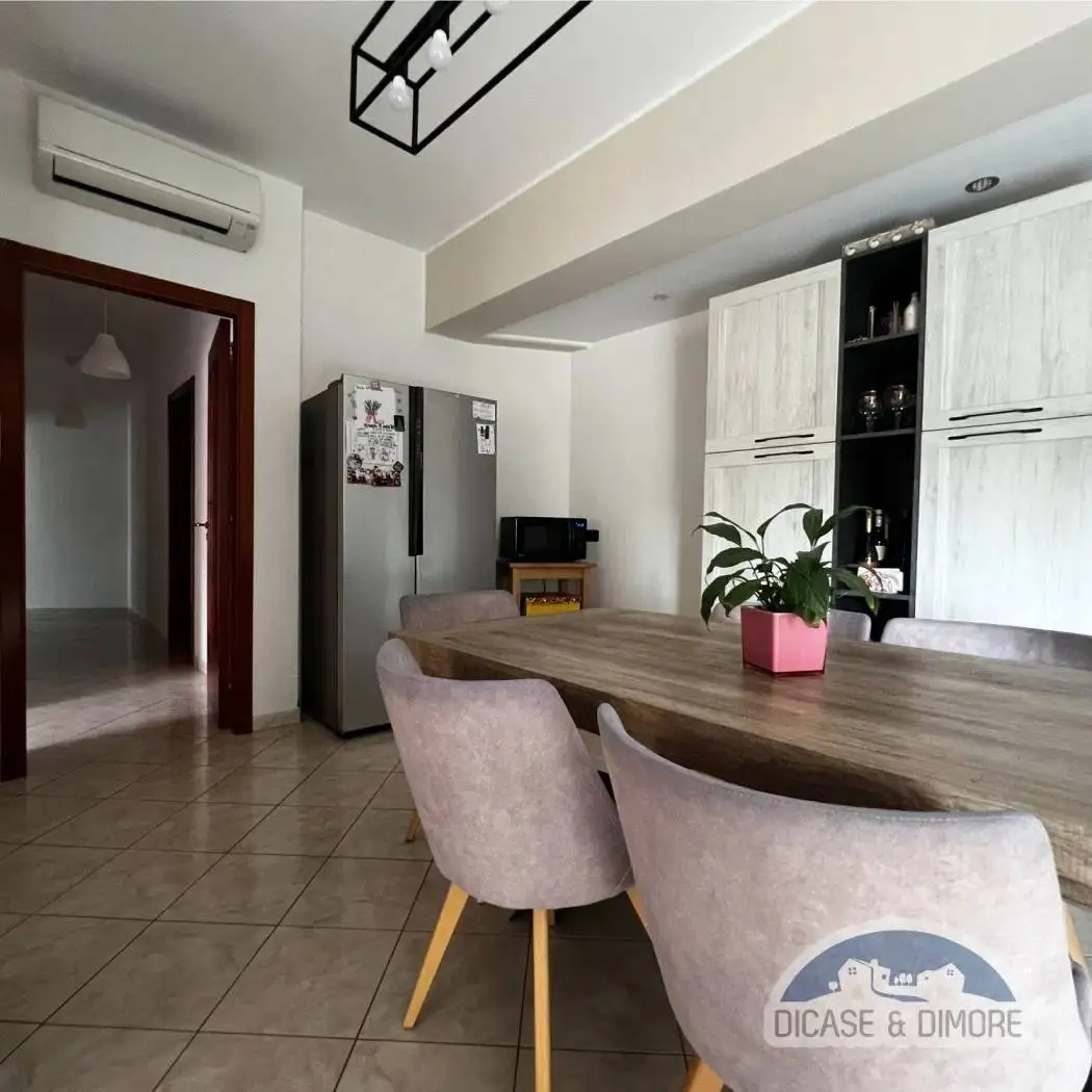 Quadrilocale via Nazionale, 361, Rocca Di Capri Leone, Capri Leone - foto 2