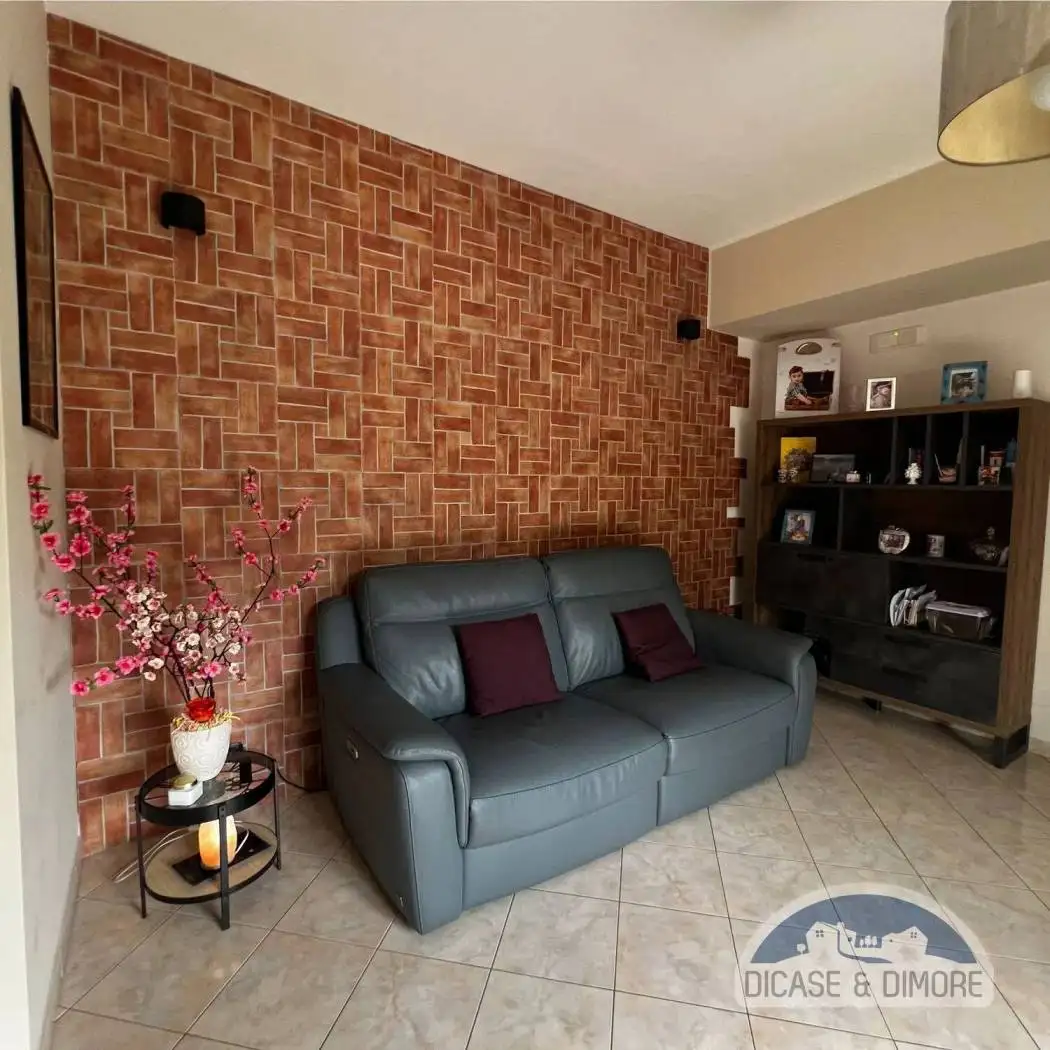 Quadrilocale via Nazionale, 361, Rocca Di Capri Leone, Capri Leone - foto 3