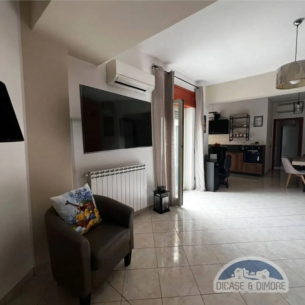 Quadrilocale via Nazionale, 361, Rocca Di Capri Leone, Capri Leone - foto 5