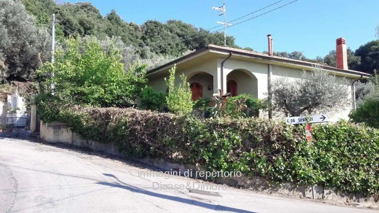 Villa in vendita a Sant'Agata di Militello