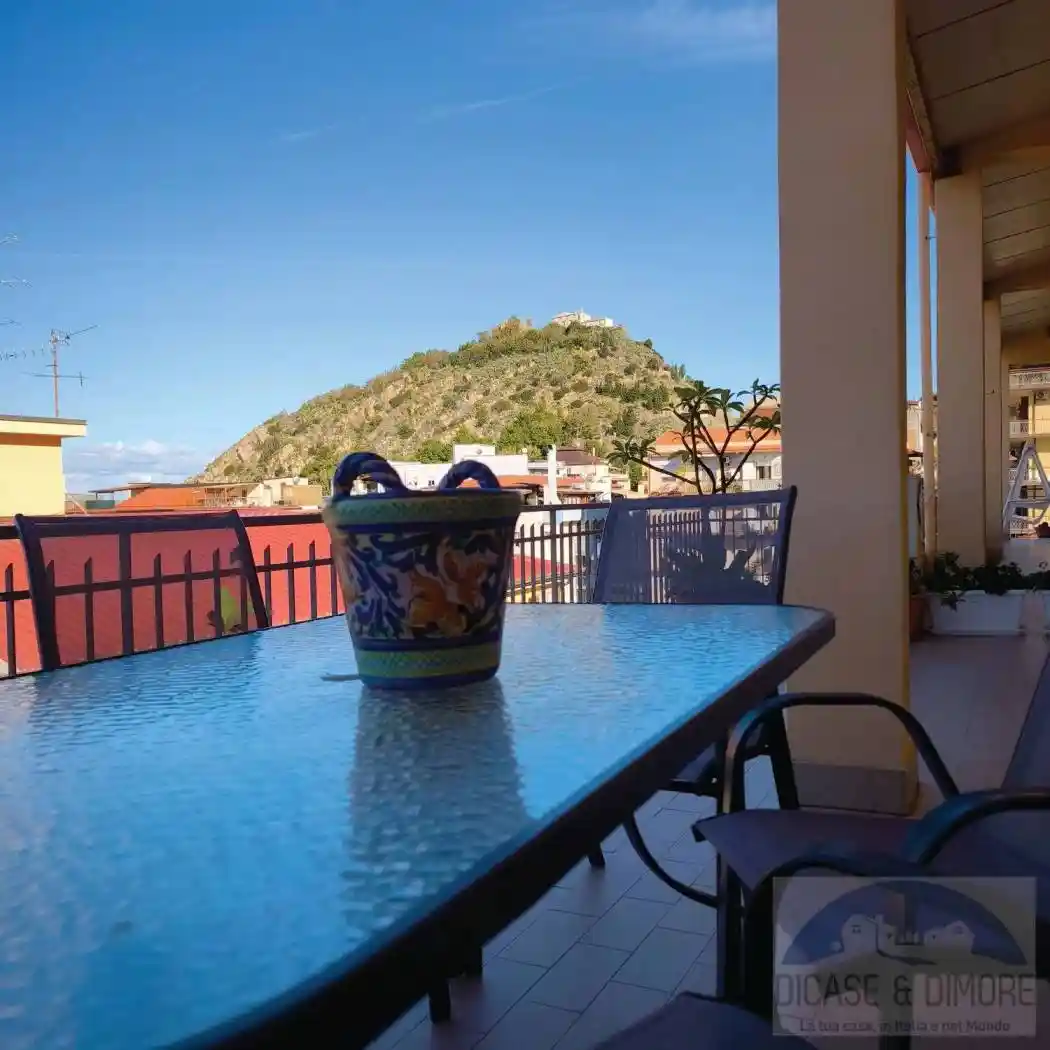 Appartamento in vendita a Capo d'Orlando