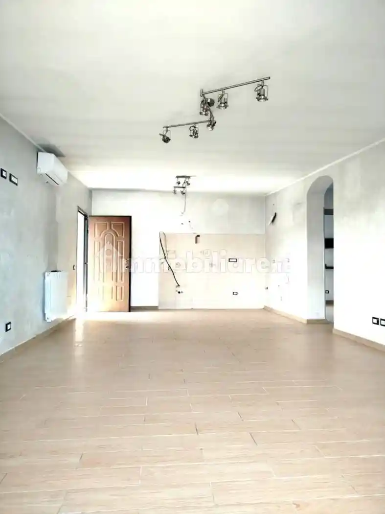 Appartamento in vendita a Guidonia Montecelio